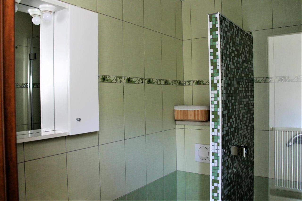 Apartmani Klaudija วาลุน ภายนอก รูปภาพ
